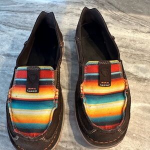 ARIAT Colorful Stripe slip-ons